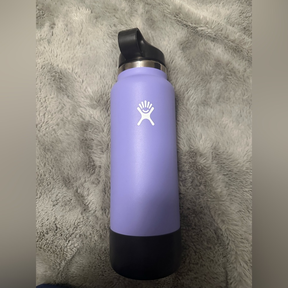 Lupine Hydro Flask 40 oz Water Bottle